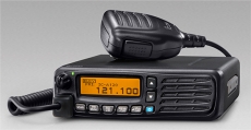 ICOM IC-A120E Bodenfunkstelle (8,33/25 kHz Kanalabstand)